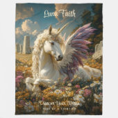 Lila Pegasus Stone Circle Fantasy Mythisches Pferd Fleecedecke (Vorderseite)