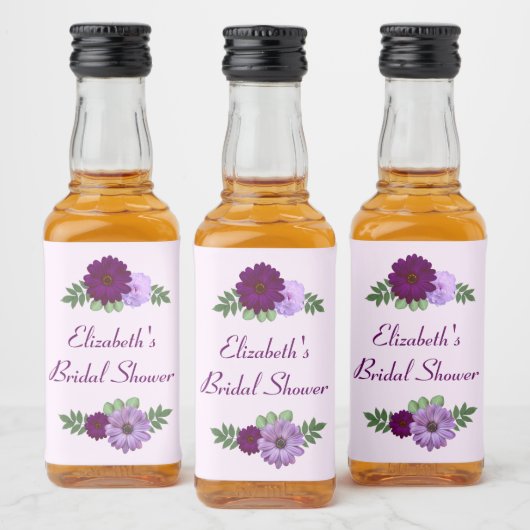 Lila Peony Floral Brautparty Alkoholflaschenetikett (Flaschen)