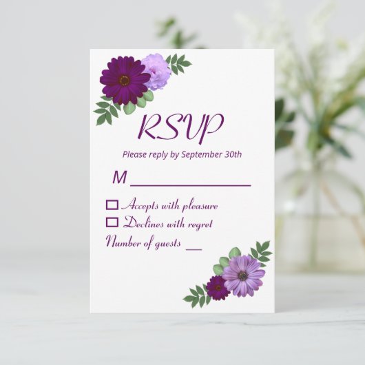 Lila Peony Floral Brautparty RSVP Karte (Stehend Vorderseite)