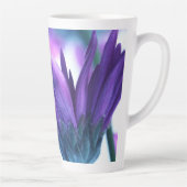 Lila Petals Seligen Tag Latte Tasse (Rechts)