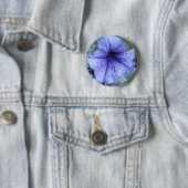 Lila Petunia Button (Beispiel)