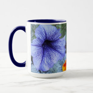 Lila Petunia Tasse