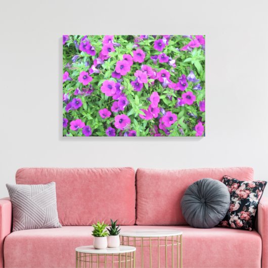 Lila Petunias-Leinwand Leinwanddruck (Insitu (Wohnzimmer))