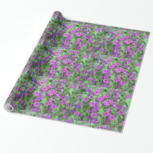 Lila Petunias-verschmiertes Wrapping Paper Geschenkpapier
