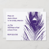 Lila Pfauengeburtstagseinladung Einladung (Vorderseite)