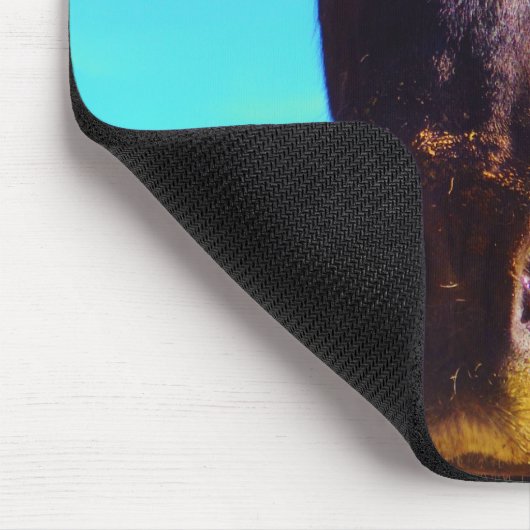 Lila Pferd mit grünem Mund Mousepad (Ecke)