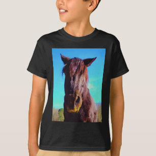 Lila Pferd mit grünem Mund T-Shirt