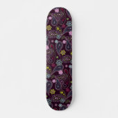Lila Pink Light Blue Indian Floral Paisley Art Skateboard (Vorne)