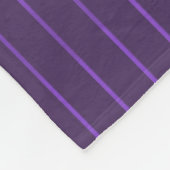 Lila Pinstreifen Fleecedecke (Ecke)