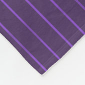 Lila Pinstreifen Fleecedecke (Ecke)