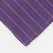 Lila Pinstreifen Fleecedecke (Ecke)