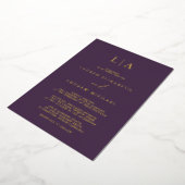 Lila Plum Gold Foil Monogramm Minimalistische Hoch Folieneinladung (Gedreht)