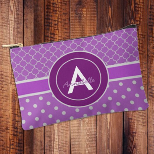 Lila Polka Dot Quatrefoil Zubehörtasche