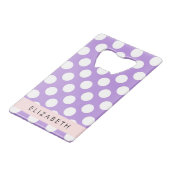Lila Polka Dots, Polka Dot Pattern, Ihr Name Geldbeutel Flaschenöffner (Vorderseite Schrägansicht)