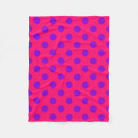 Lila Polka-Punkte auf Cerealien