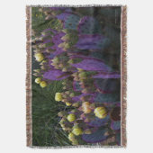 Lila Prickly Birne Opuntia Kaktus Gelbe Blüten Decke (Vorderseite Vertikal)