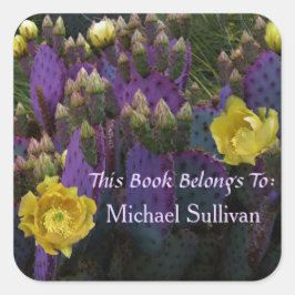 Lila Prickly Birne Opuntia Kaktus Gelbe Blüten Quadratischer Aufkleber