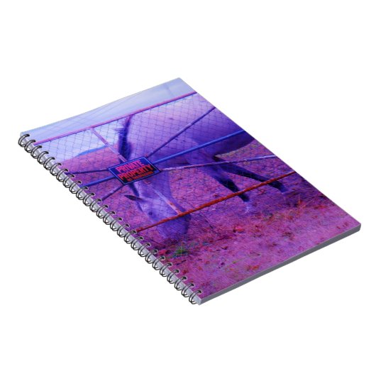 Lila Privateigentum - Pferd Notizblock (Rechte Seite)