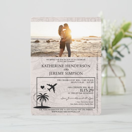 Lila Puerto Rico Passport Hochzeit Einladung (Stehend Vorderseite)