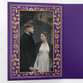 Lila QR-Code für das Royal Mittelalter Dreifach Gefaltete Einladung (Innen Erste Seite)