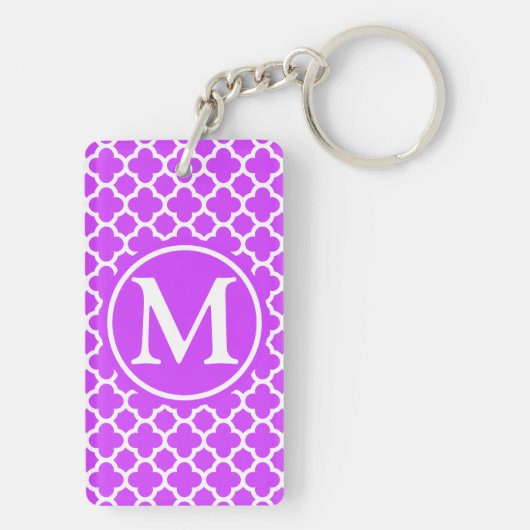 Lila Quatrefolie Mit Monogramm Schlüsselanhänger (Rückseite)