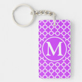 Lila Quatrefolie Mit Monogramm Schlüsselanhänger (Vorderseite)
