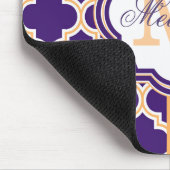 Lila Quatrefolienmonogramm Mousepad (Ecke)