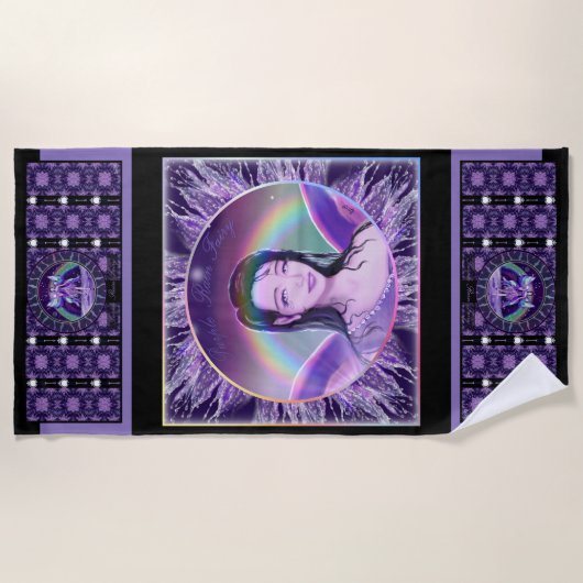 Lila Rain Feen Strandtuch (Vorderseite)