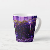 Lila Rainbow Blume Lights Latte Tasse (Rechte Ecke)