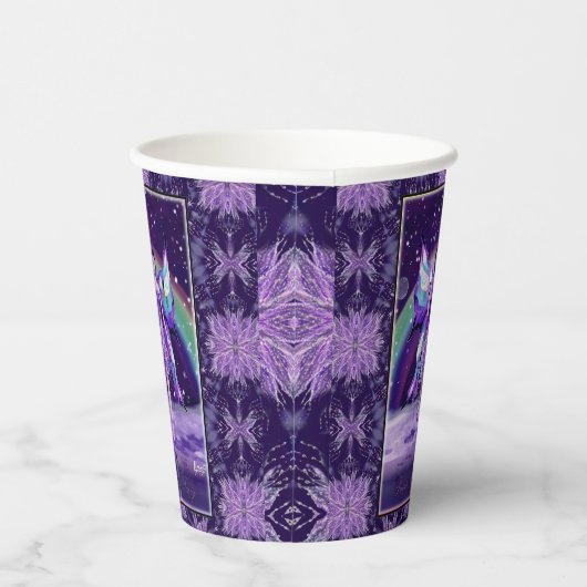 Lila Regenfee Pappbecher (Rechts)