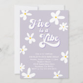 Lila Retro Daisy Five ist ein Geburtstag Einladung (Vorderseite)