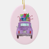 Lila Retro Fiat 500 mit Weihnachtsgeschenken Keramik Ornament (Hinten)