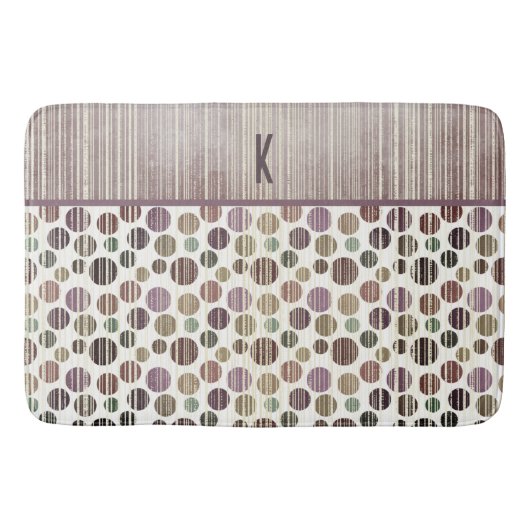 Lila Retro Moderne Polka Dots Badematte (Vorderseite)