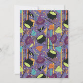 Lila Retro Witchy Halloween Geburtstagseinladung Einladung (Rückseite)