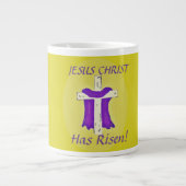 Lila Robe auf Kreuz Jumbo-Tasse (Vorderseite)
