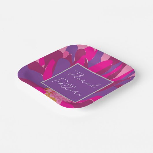 Lila rosa Blumenmuster Party Pappteller (Gewinkelt)