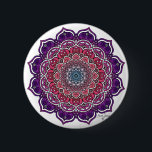 Lila-rosa Floral Mandala Button<br><div class="desc">eine lila,  rosa und blass blaue Mandala mit Blumenelementen und Spiralen</div>
