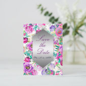 Lila rosa Moderne Blumenhochzeit rettet das Datum Ankündigungspostkarte (Stehend Vorderseite)