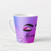 Lila rosa Monogramm Glitzer Eyelashes Modernität Milchtasse (Linke Ecke)
