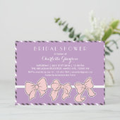 Lila Rosa Ribbons Bows Bridal Dusche Einladung (Stehend Vorderseite)