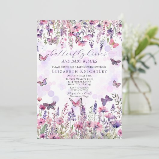 Lila Rosa Schmetterlinge & Wildblumen Kinderdusche Einladung (Stehend Vorderseite)