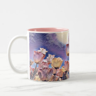 Lila, rosa und orange Tulpen Zweifarbige Tasse