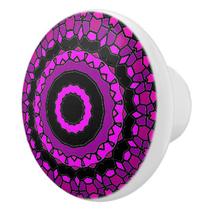 Lila Rosa- und Schwarzkaleidoskopmuster Keramikknauf