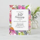 Lila rosa Wildblumen 50. Hochzeitstag Einladung (Stehend Vorderseite)