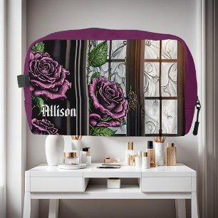Lila Rose am Fenster - gotischer Stil Waschbeutel