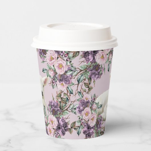 Lila Rose Blütenblätter mit Lamm Pappbecher (Links)