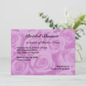 Lila Rose Hintergrund Brautparty laden ein Einladung (Stehend Vorderseite)
