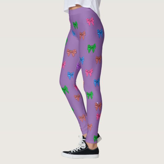 Lila, rote, blaue Leggings (Links)