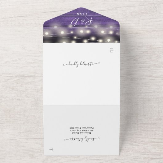 Lila Rustikale Holzsaitenblumen All In One Einladung (Außenbereich)