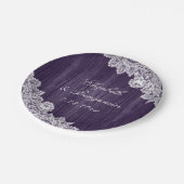 Lila Rustikale Holzwinkerneigung Pappteller (Schrägansicht)